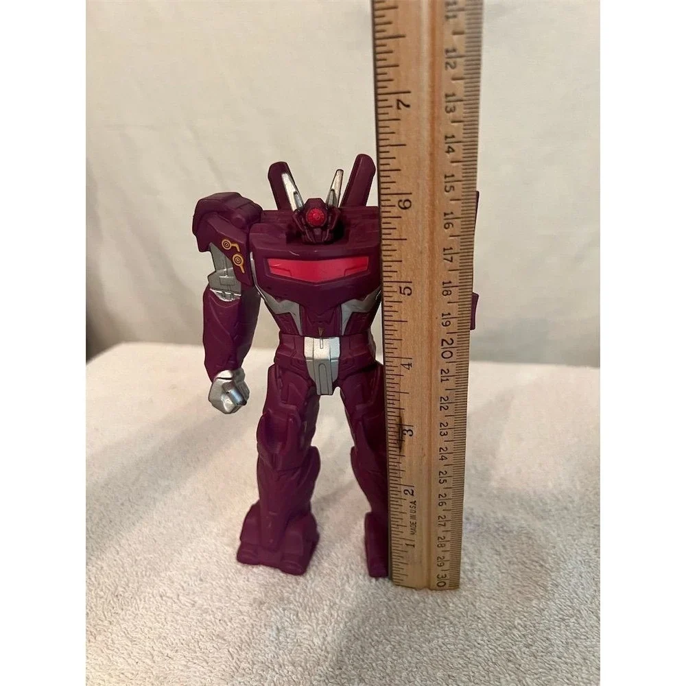 Hasbro Transformers Shockwave Action Figure Purple Posable Exclusive prime beast